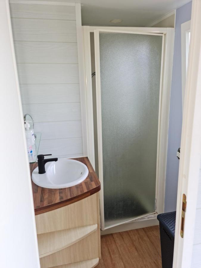 Kerlinga Hotel Bredene Exterior foto